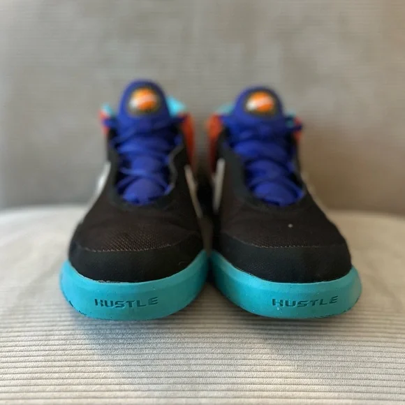 Nike Team Hustle D 10 SE x Space Jam - looney tunes size 7Y (women’s 8.5) - Picture 4 of 11